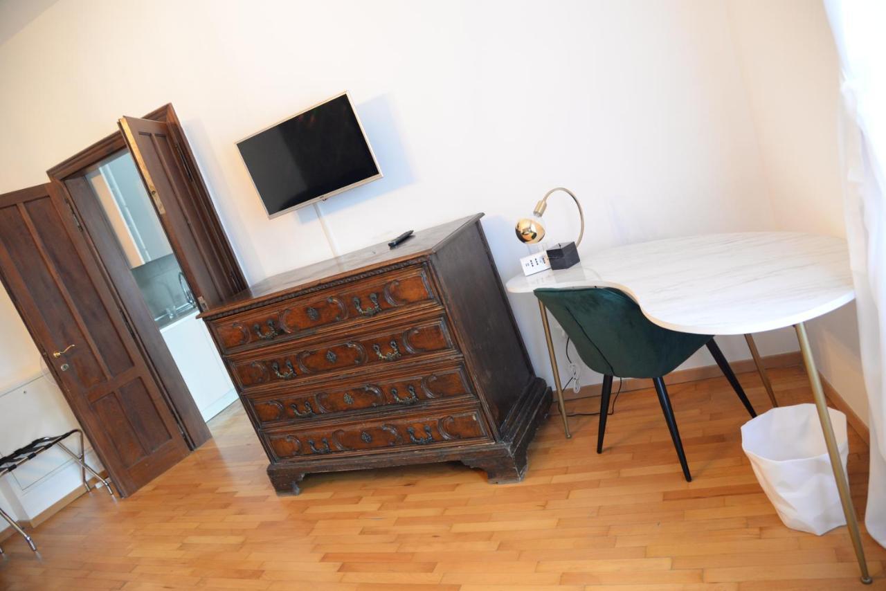 House Of Trento - No Reception Bed and Breakfast Buitenkant foto